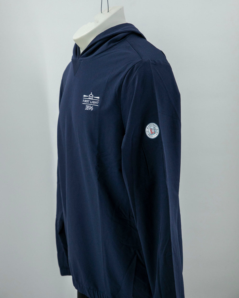 Mackinac First Light Action M's